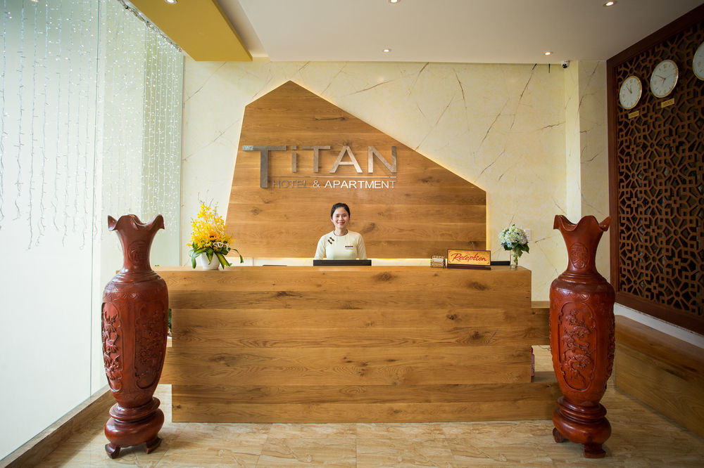 Titan Hotel Da Nang Bagian luar foto